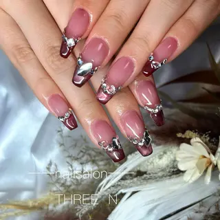ネイル Nail Salon THREE  Nのネイルデザイン