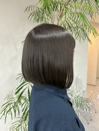 ミディアム カラー パーマ qumu 横浜所属・透明感カラー/ボブ/ 髪質改善ストレートのヘアスタイル