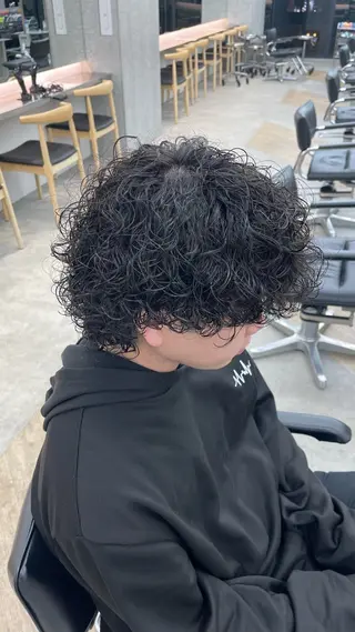 ショート カラー パーマ メンズ キッズ 栄💗メンズパーマ| ハイトーン|haruのヘアスタイル