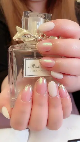 ショート カラー ネイル Petite Cannelle所属・Petite Cannelleのネイルデザイン