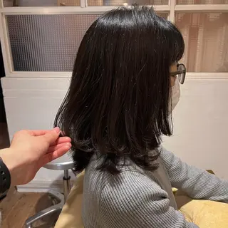 ミディアム 田中 鈴乃のヘアスタイル