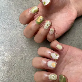 ネイル casita（カシータ）所属・thrush nailsのネイルデザイン