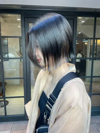 ショート カラー 𝐌𝐨𝐞/透明感 暖色ボブ🤍のヘアスタイル