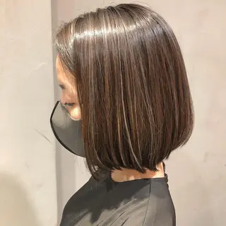 ショート カラー 圧倒的透明感カラー nana🦕のヘアスタイル