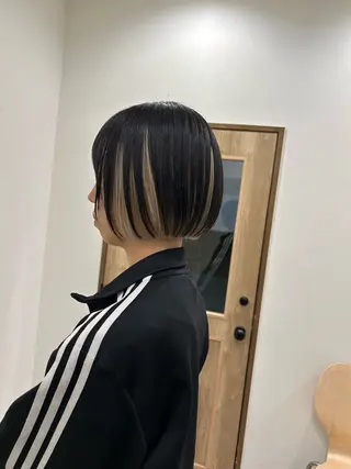 ショート カラー ボブ/ハイトーン 立川loose 下田のヘアスタイル