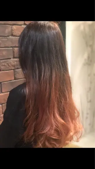 ロング et Douce所属・艶髪／髪質改善／ カワモトヒロトのヘアスタイル