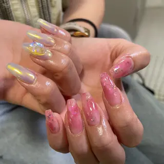 ネイル hazuki / Salon Biのネイルデザイン