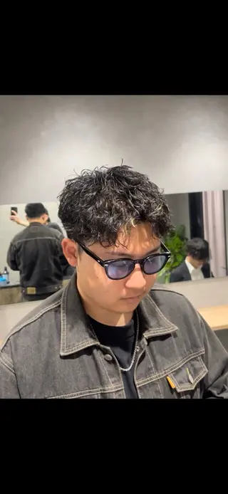 パーマ メンズ 吉田 タカスケのヘアスタイル