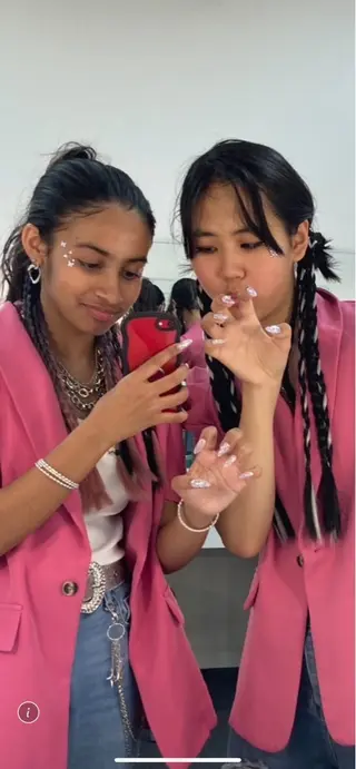 ネイル Emiネイルサロン＆スクール所属・Yui ゆいのネイルデザイン