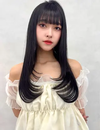 ロング カラー ✨艶髪・縮毛矯正✨️ 🦖しんのすけ🦖のヘアスタイル