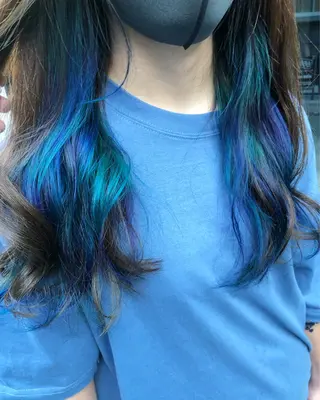 セミロング カラー 原宿サロン代表 デザインカラー伊藤卓のヘアスタイル