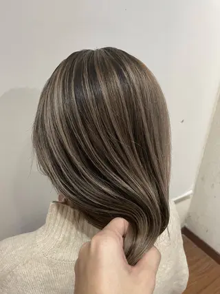 ロング カラー EIGHT/ satone🩵のヘアスタイル