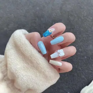 ネイル H1 ネイル サロンのネイルデザイン