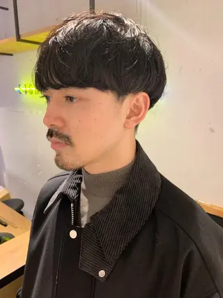 ショート パーマ Fuuu《フゥ》所属・シノザキ シンゴのヘアスタイル