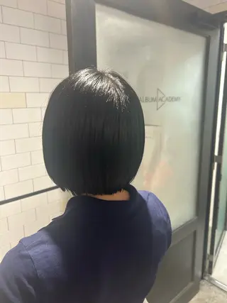 ミディアム IT by ALBUMあいりのヘアスタイル