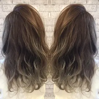 セミロング カラー EARTH 越谷店のヘアスタイル