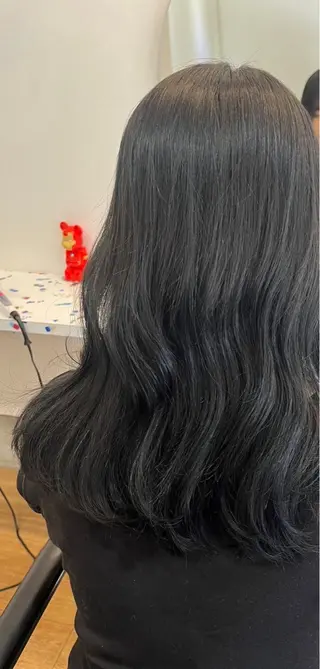 ミディアム まろやかなベージュ 小池春樹のヘアスタイル