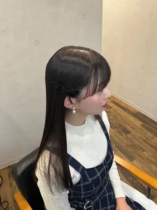 ロング カラー Rounds by LIEN 錦糸町所属・ナチュラルカラー 錦糸町【三橋衿奈】のヘアスタイル