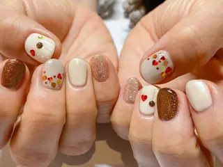 ネイル 表参道colore所属・表参道colore店 REICAのネイルデザイン