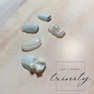 ネイル Trinity staffのネイルデザイン