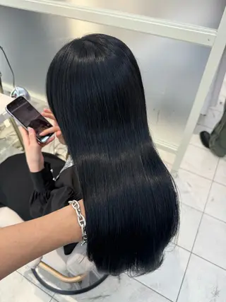 セミロング レイヤーカット/ 顔まわり/アオイのヘアスタイル