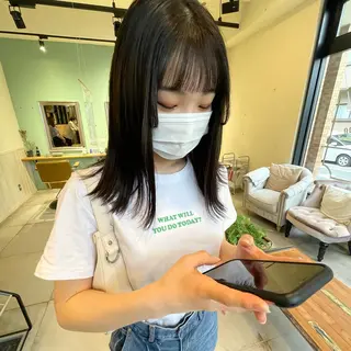 ミディアム カラー スナコザワ レナのヘアスタイル