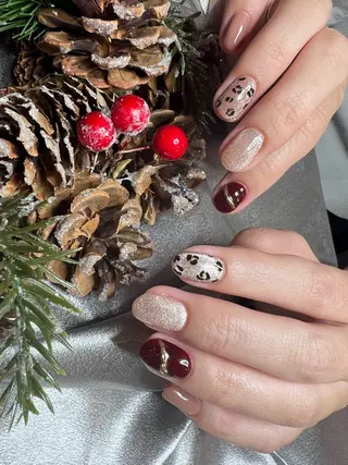 ネイル リボン、ガーリー パーツ放題専門店のネイルデザイン