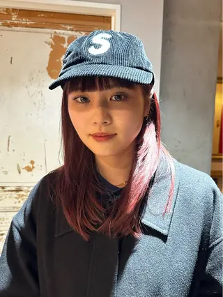 カラー 喜友名 夏海のヘアスタイル