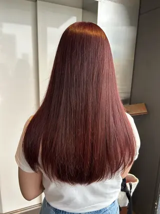ロング カラー 滝本 和叶のヘアスタイル