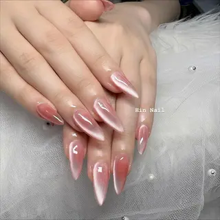 ネイル HIN NAILのネイルデザイン