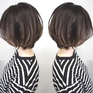 ショート 山本 茉希のヘアスタイル