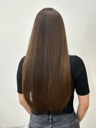 セミロング カラー 朝がラクになるパーマ トウバルタイキのヘアスタイル