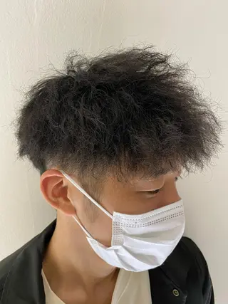 ミディアム パーマ メンズ 柳澤 和也のヘアスタイル
