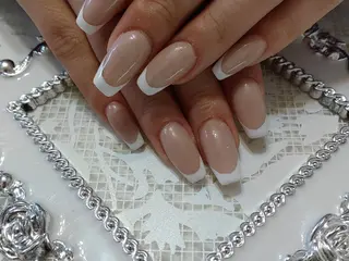 ネイル エステとネイル ローズコンフォートのネイルデザイン