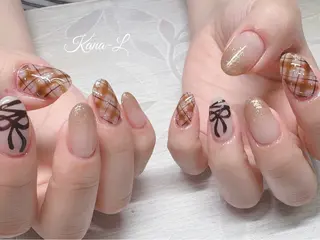 ネイル 芦辺 香奈のネイルデザイン