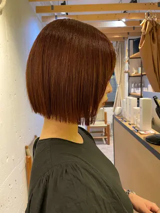 ショート カラー hisano / ハイトーン・透明感のヘアスタイル