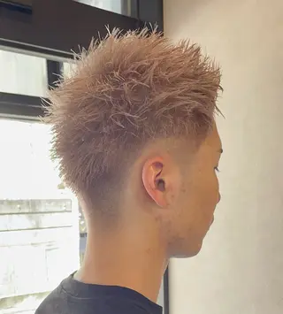 ショート 石井 圭祐のヘアスタイル