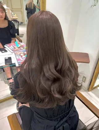 ロング カラー 韓国系艶髪🎀 miyuuのヘアスタイル
