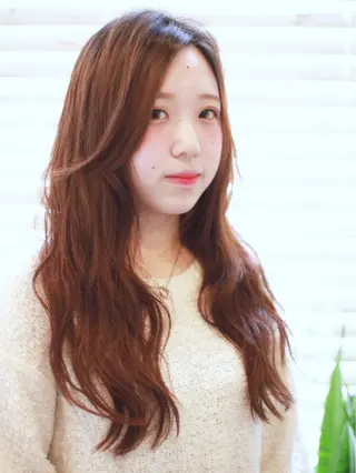 ロング カラー パーマ 髪質改善&Spa fee 南越谷店2号店所属・岩井 夏生のヘアスタイル