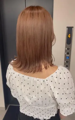 カラー Mio｜ぱつっとボブ ｜髪質改善ストレートのヘアスタイル