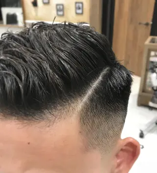 ショート メンズ THE AWESUM所属・メンズスタイル強化中 TONNY(トニー)のヘアスタイル