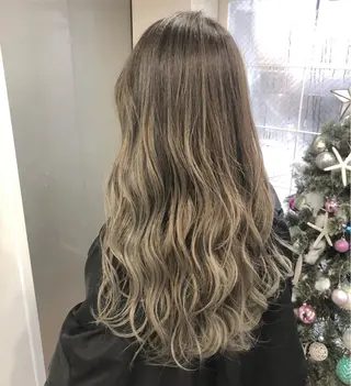 ロング カラー 片桐 大介のヘアスタイル