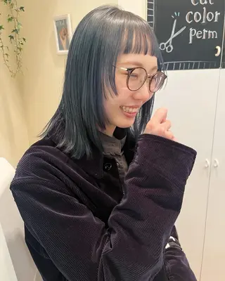 ミディアム カラー ﾊｲﾄｰﾝ/ｼｮｰﾄ 村上淳乃🐥のヘアスタイル