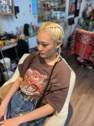 ロング ヘアアレンジ scamp所属・scamp⭐️ さくらのヘアスタイル