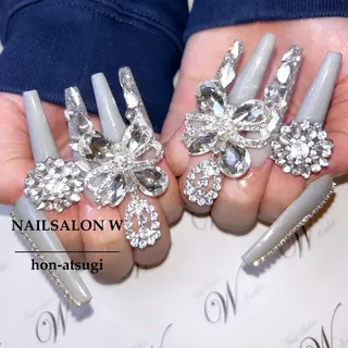 ロング ネイルサロン ダブルのネイルデザイン