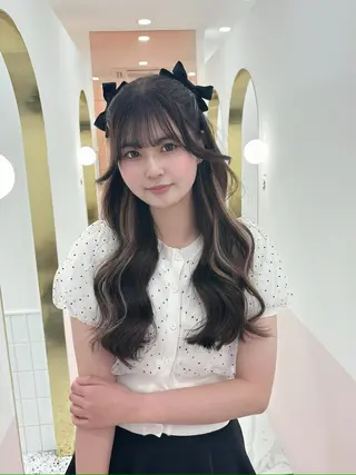 ロング 💎のぼりゆい/大須 ブリーチなしWカラーのヘアスタイル