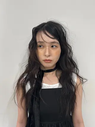 ロング カラー 伊沢 美憂 ⌇﻿銀座アシスタントのヘアスタイル