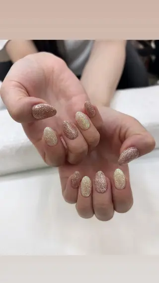 ミディアム MAXKELLY KAORIのネイルデザイン