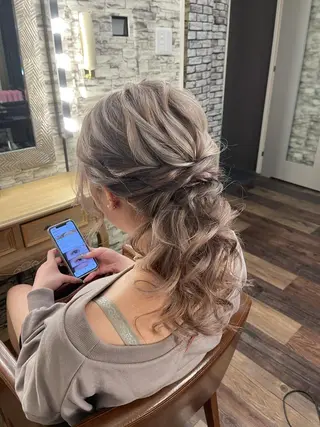 セミロング ヘアアレンジ hair make  Lucciのヘアスタイル