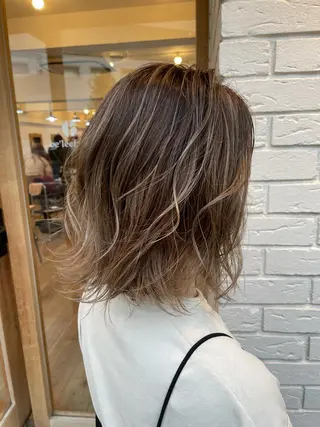 ミディアム カラー ヘアアレンジ 🎗秋山勇 /三宮指名No.1のヘアスタイル